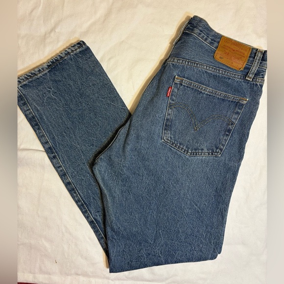 Levi's Straight Fit Blue Jeans - Picture 1 of 6